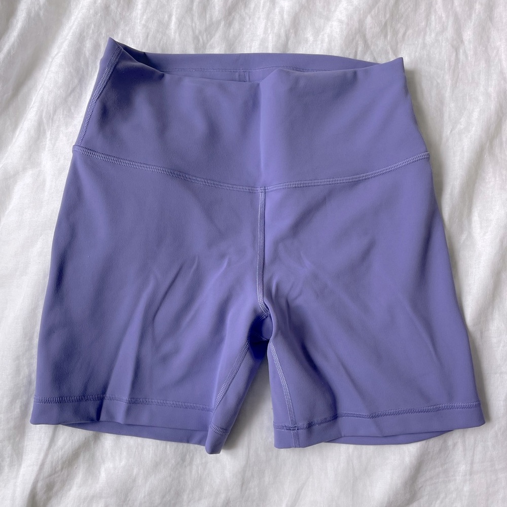 Lululemon Wunder train highrise shorts